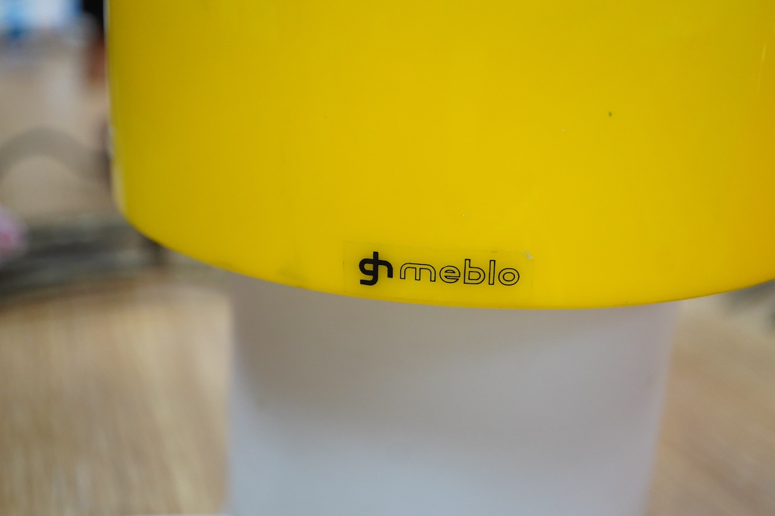 A 1970s yellow mushroom table lamp by Luigi Lassoni for Guzzini, 19cm